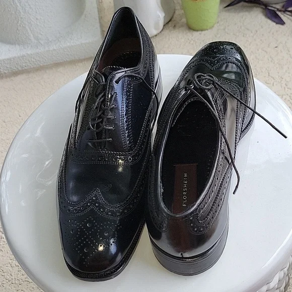Classic Florsheim Lexington Wingtip Black Brogue Men's OxfordShoes Size 9